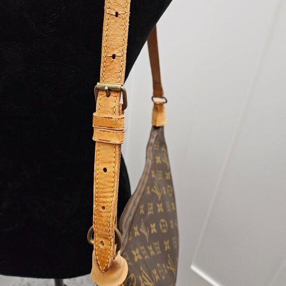 Louis Vuitton Monogram Canvas Hobo Bag - Picture 7 of 14